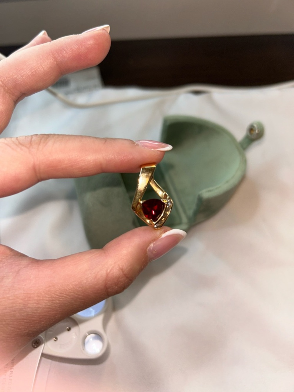 14k solid gold ruby pendant - Picture 2 of 6